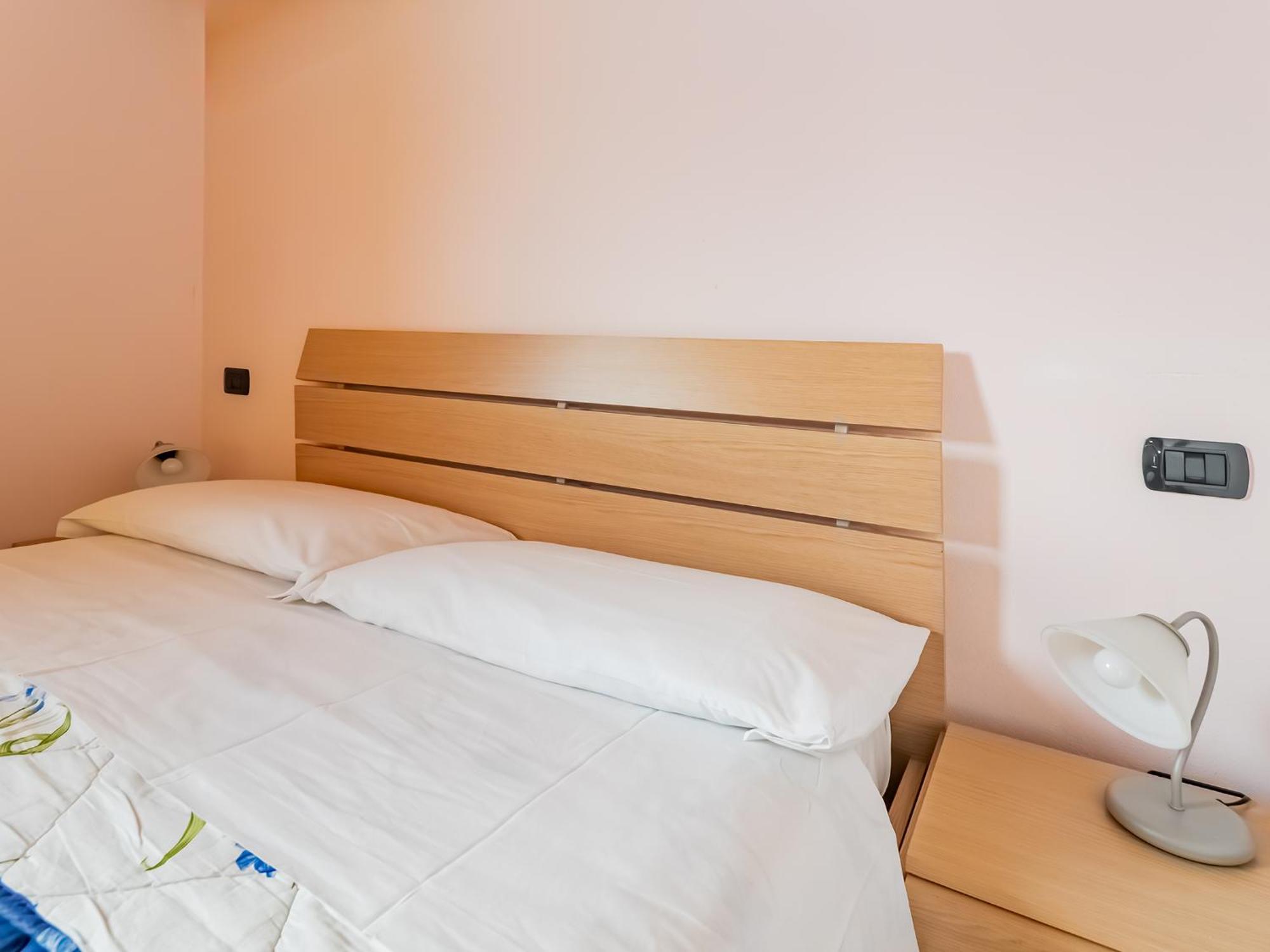 Apartament Rododendro House Relax Morbio Zewnętrze zdjęcie